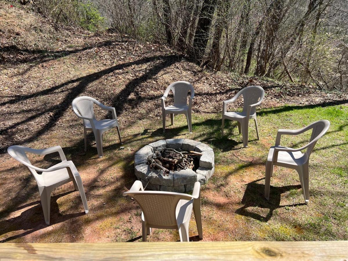 Serenity Views Comfort - Close To City & Parkway! Weaverville Екстериор снимка